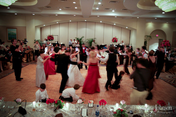 Best Saint Demetrios Greek Orthodox Church and Daytona Beach Plaza wedding photographer - Sandra Johnson (SJFoto.com)